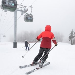 Ski student at Gore Mountain, preparing to ski