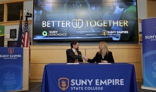Image for news article SUNY Adirondack and SUNY Empire State College sign joint-admissions agreement