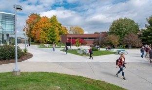 Image for news article SUNY Adirondack names students to Dean's, President's lists