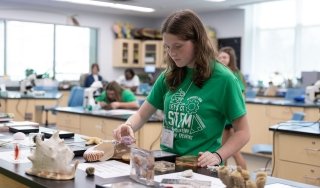 Image for news article Middle-schoolers explore STEM careers at SUNY Adirondack